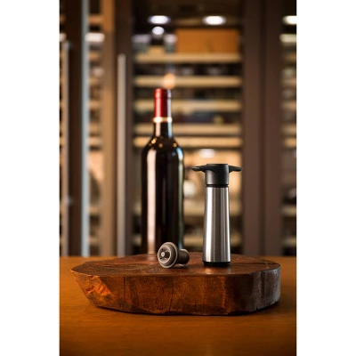Vacu Vin Stainless Steel Wine Saver With 2 Stoppers Silver